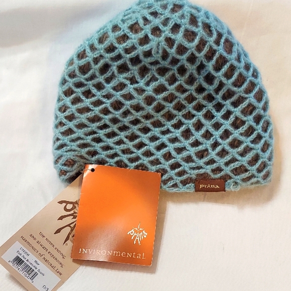 Prana Reversible Fishnet Beanie Blue / Coffee Brown. One Size - Picture 3 of 8